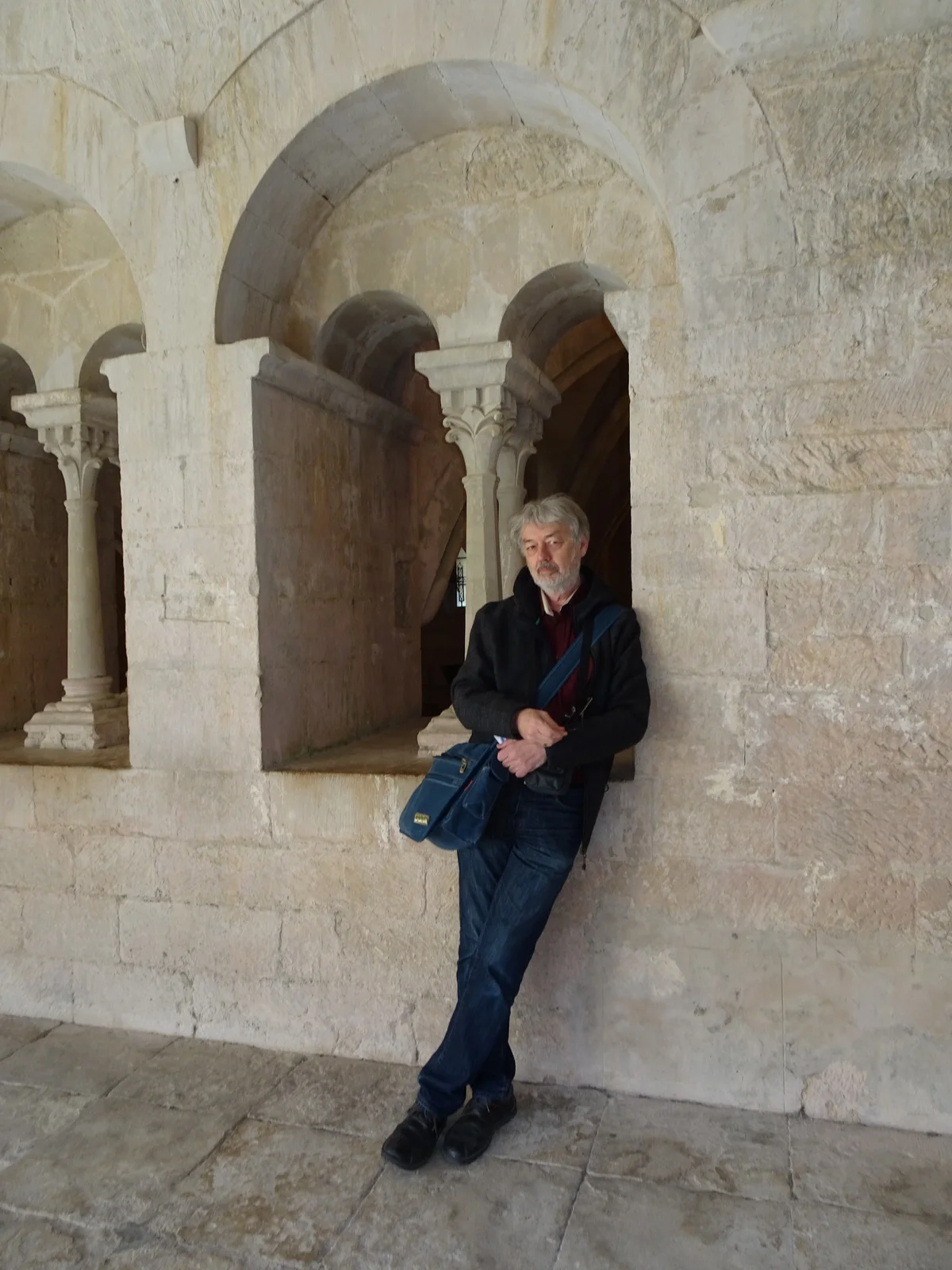 Cine sunt eu... (II)