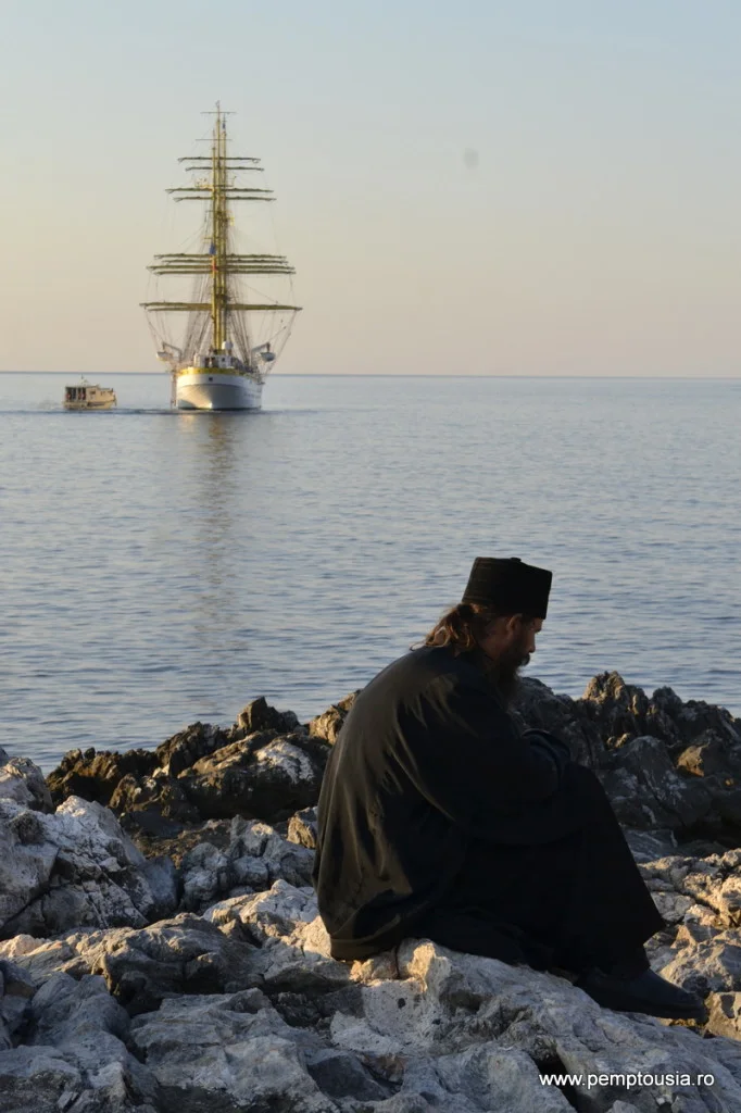 Silește-te să fii neîncetat în Dumnezeu!