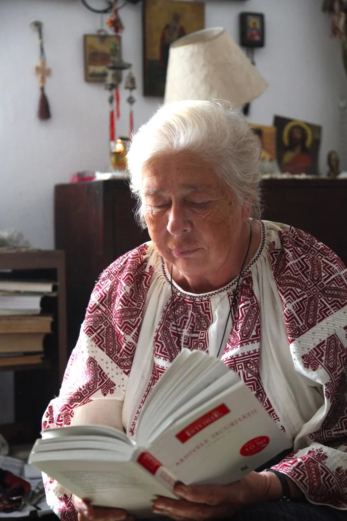 „Dumnezeu rămăsese în închisoare...” (II)