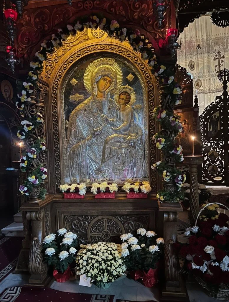 Din darurile Maicii Domnului