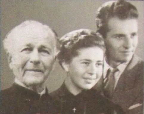 „Dumnezeu rămăsese în închisoare...” (I)